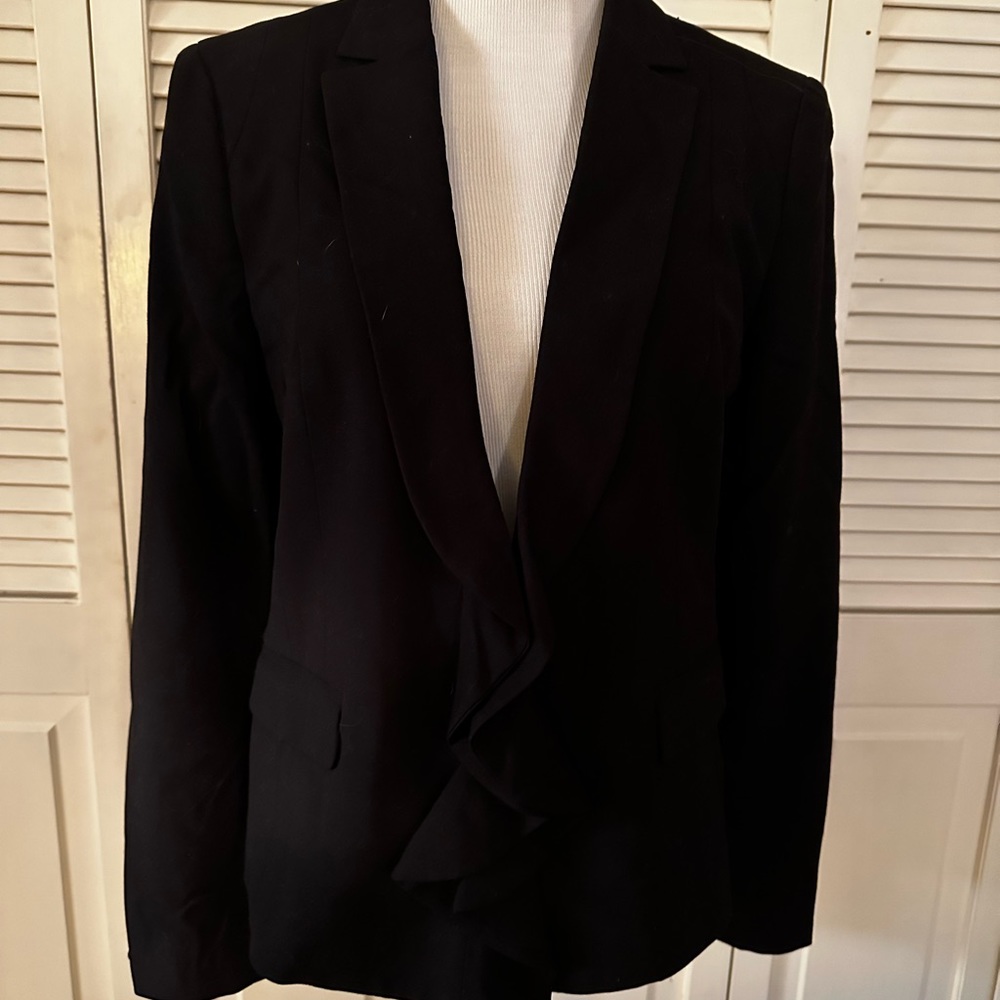 Women’s Anne Klein Black Blazer.